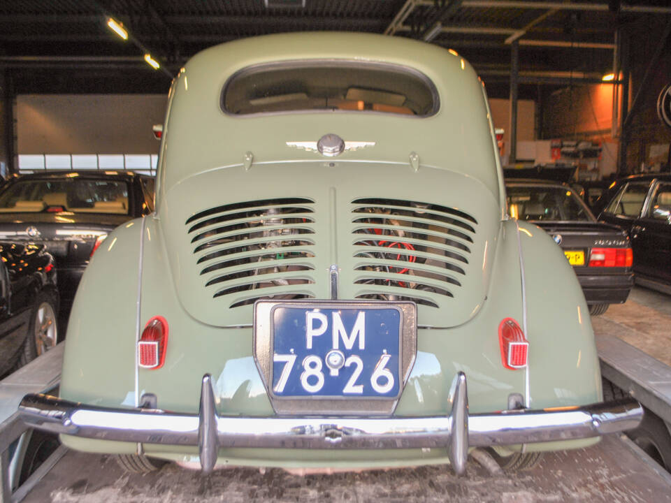 Bild 14/29 von Renault 4 CV (1954)