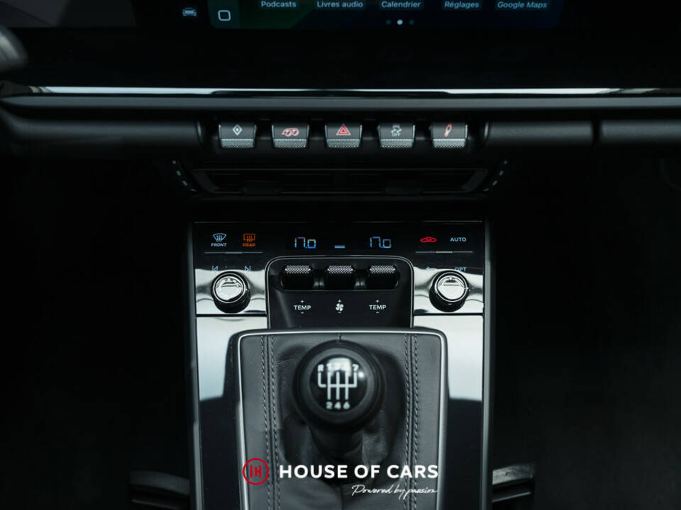 Image 22/25 of Porsche 911 Carrera T (2023)