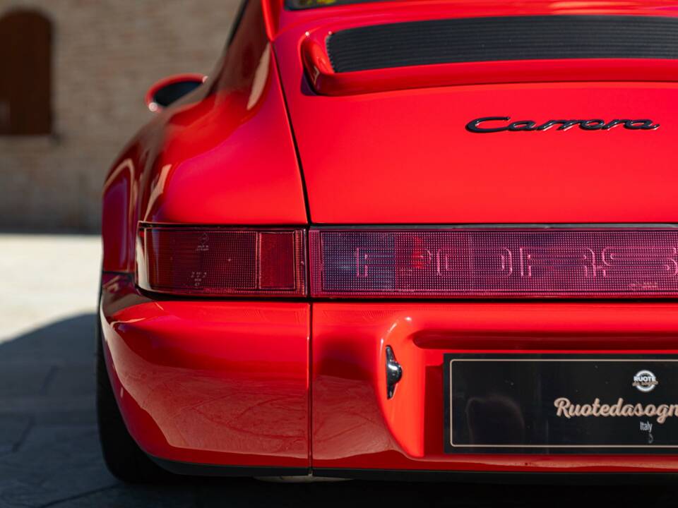 Image 12/50 de Porsche 911 Carrera RS (1991)