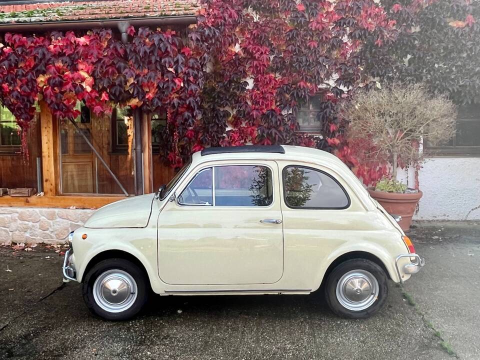 Image 23/25 of FIAT 500 L (1970)