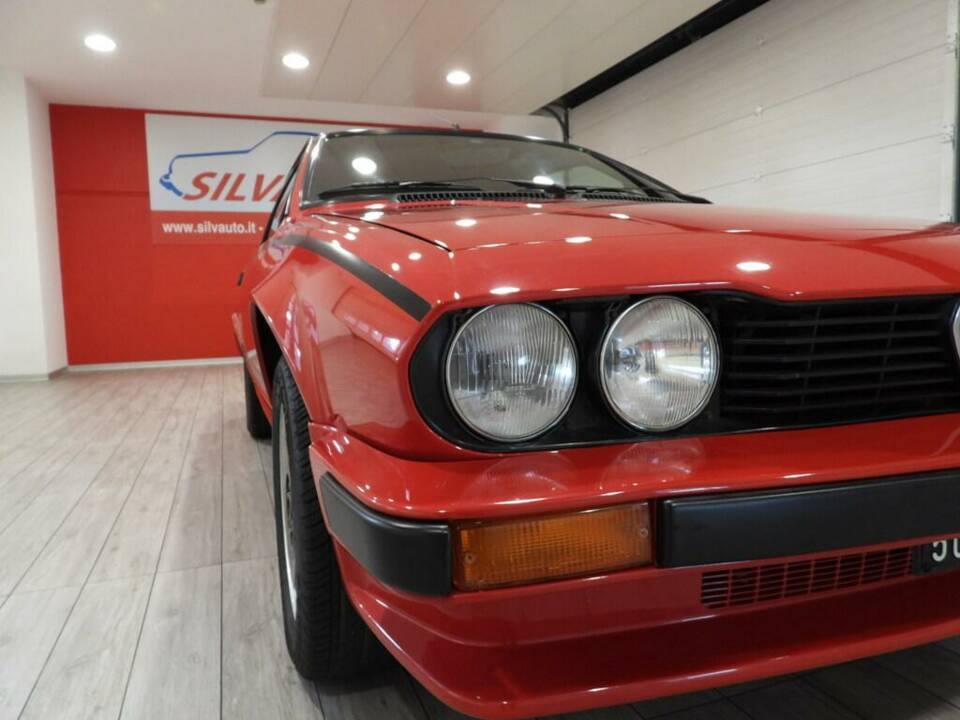 Immagine 8/14 di Alfa Romeo GTV 2.0 (1982)