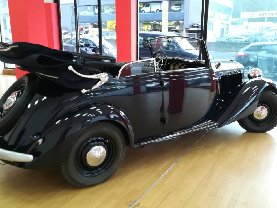 Imagen 15/50 de Mercedes-Benz 170 V Cabriolet B (1941)
