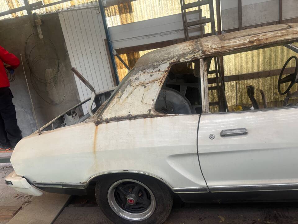 Bild 20/24 von Ford Mustang II Ghia 170 (1977)