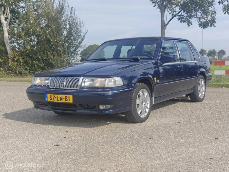 Bild 11/37 von Volvo S90 3.0i (1998)