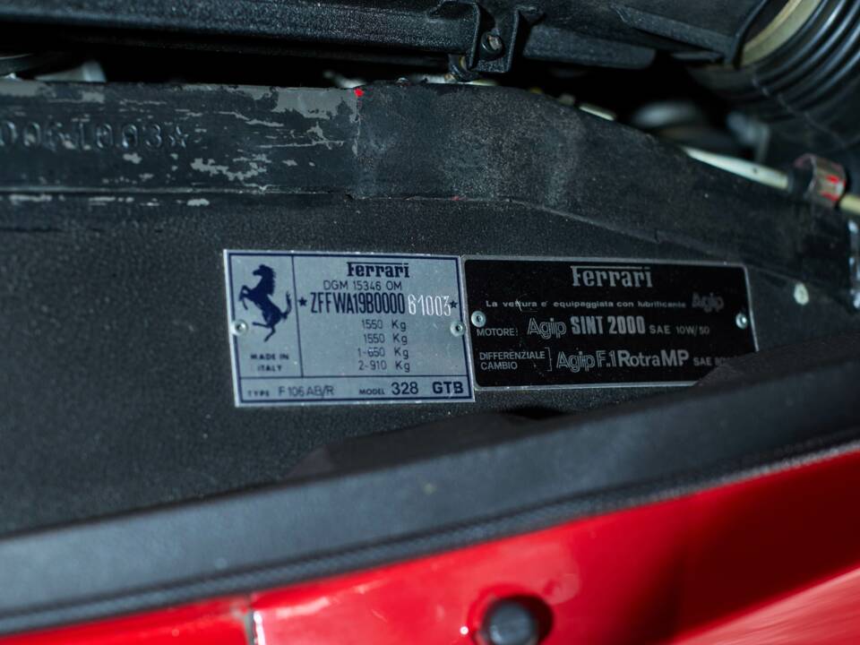 Image 66/79 of Ferrari 328 GTB (1985)