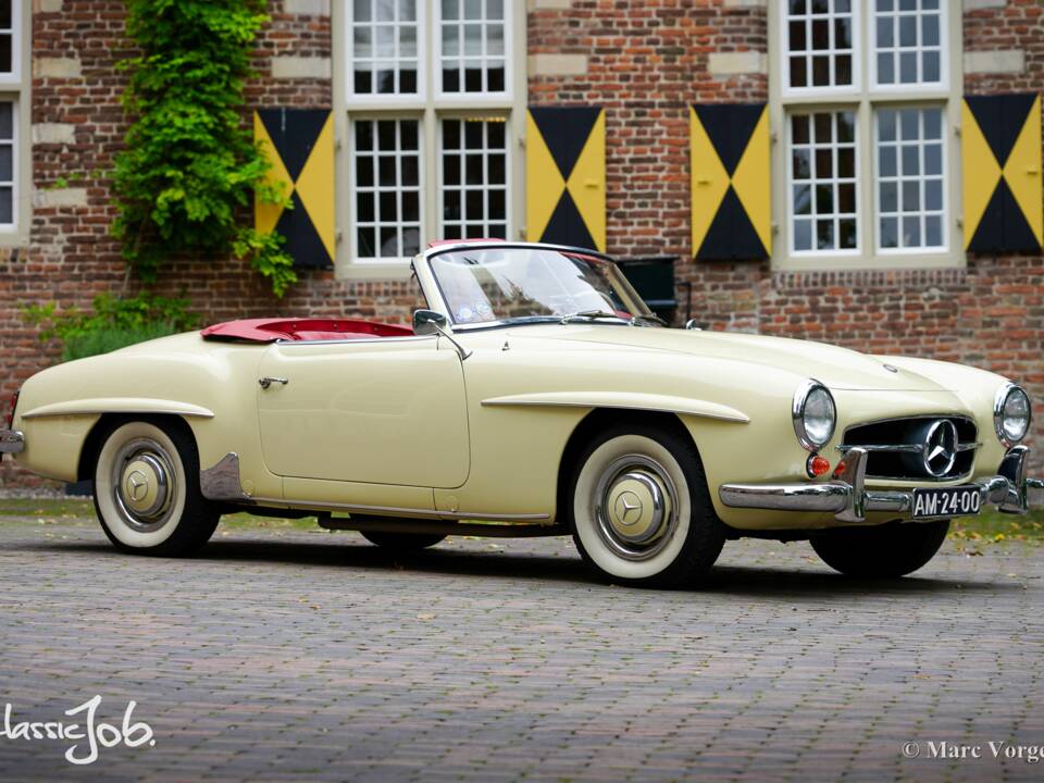 Image 3/61 of Mercedes-Benz 190 SL (1959)