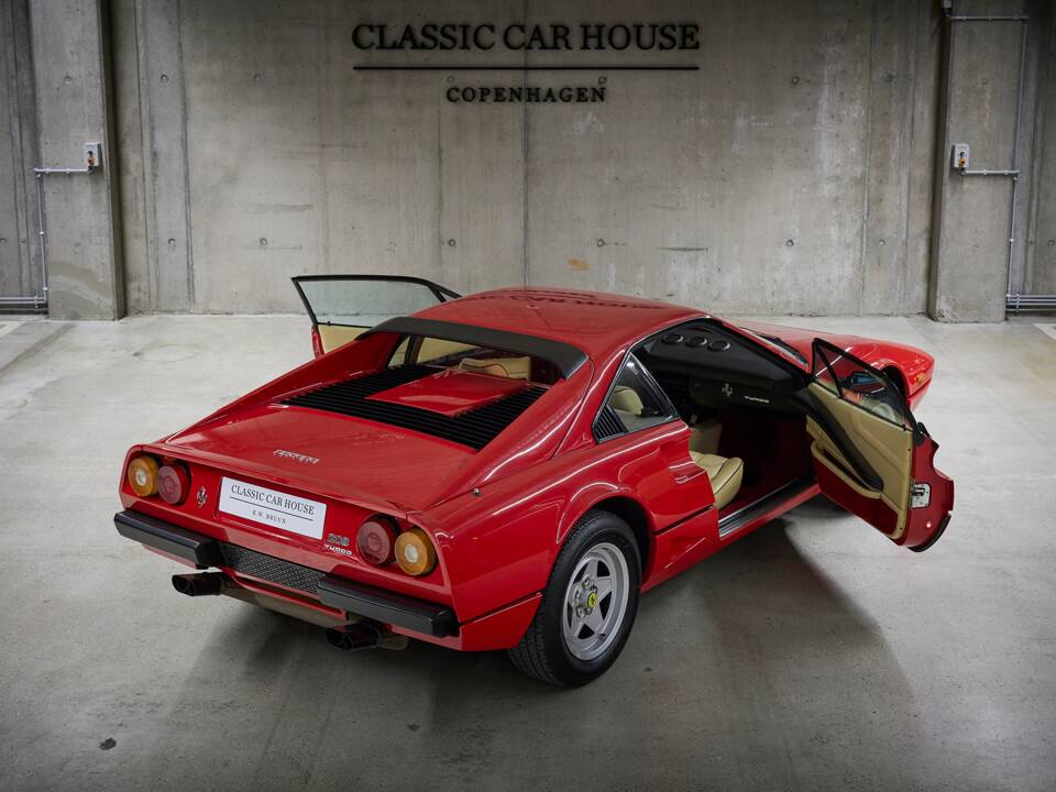 Afbeelding 23/100 van Ferrari 208 GTB Turbo (1982)