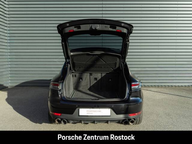 Image 30/31 de Porsche Macan S (2020)
