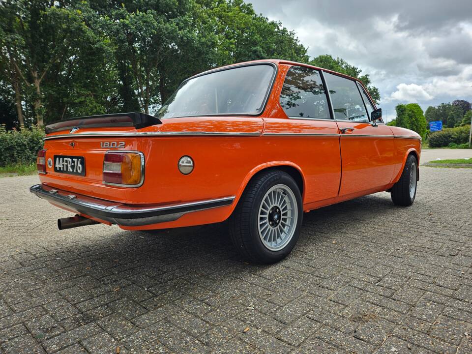 Imagen 5/10 de BMW 1802 (1975)