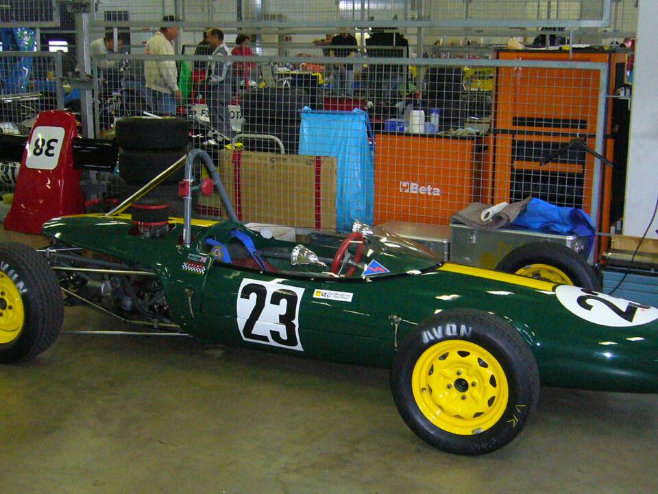 Immagine 1/16 di Lotus 51A (1968)