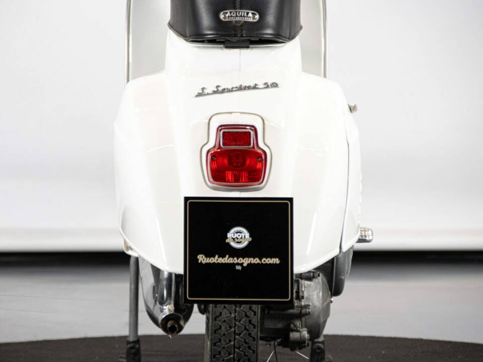Immagine 13/50 di Piaggio Vespa 50 SS (1966)