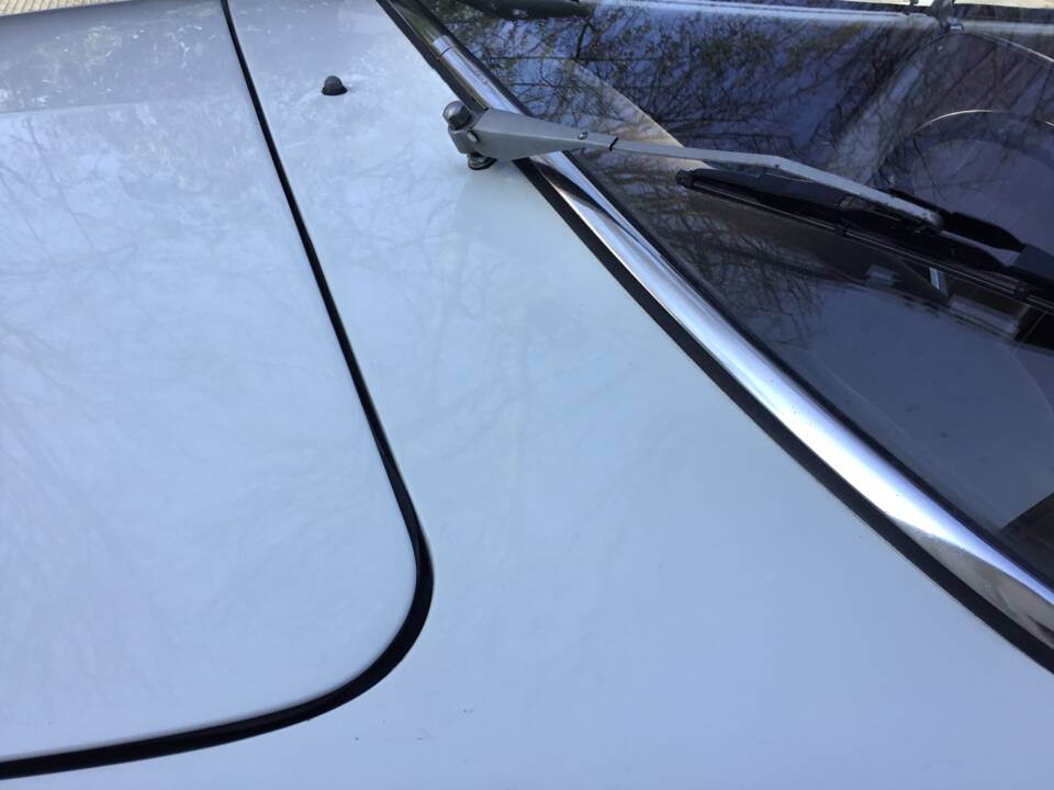 Image 32/83 of Volkswagen Karmann Ghia 1500 (1969)