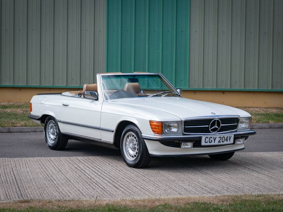 Bild 1/26 von Mercedes-Benz 280 SL (1982)