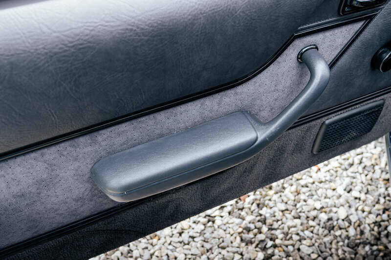 Bild 14/48 von Ford Capri 2,8i (1983)