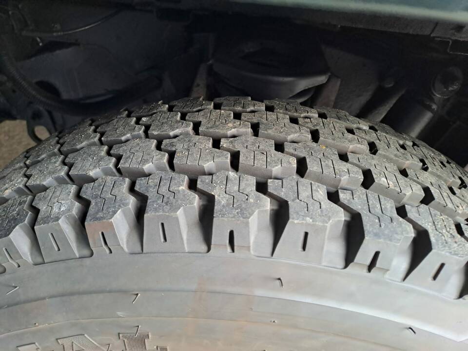 Immagine 67/83 di Land Rover Defender 90 Td5 (1999)