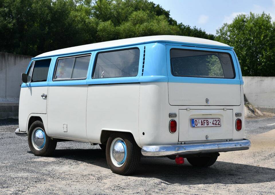 Immagine 6/8 di Volkswagen T2a Westfalia (1970)
