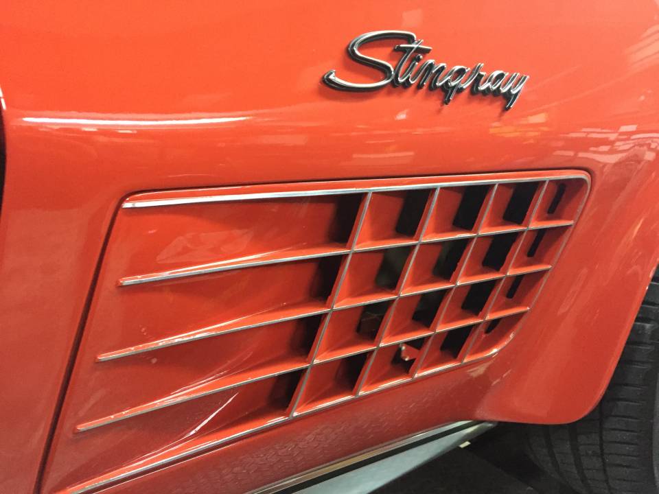 Image 33/120 of Chevrolet Corvette Stingray (1970)