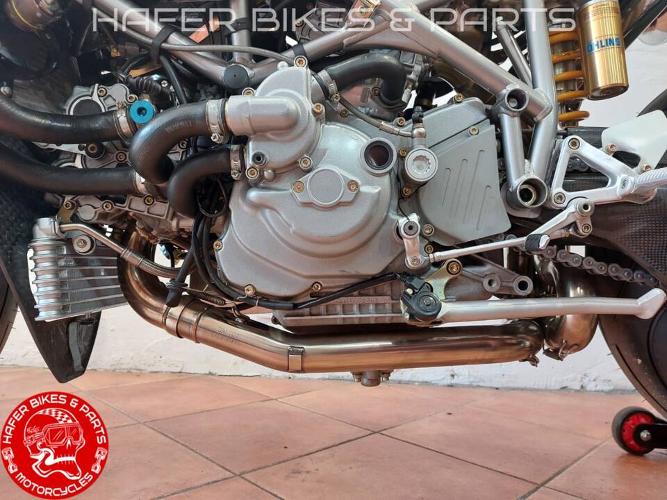 Immagine 54/58 di Ducati 998 R (2002)