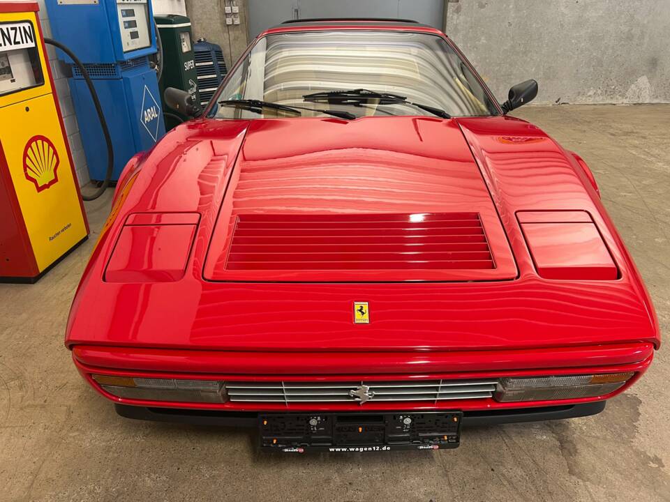 Image 4/16 of Ferrari 328 GTB (1986)