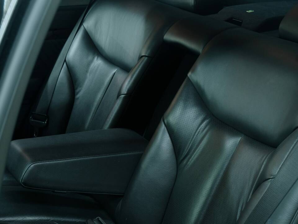 Bild 48/50 von Mercedes-Benz S 350 Turbodiesel (1994)