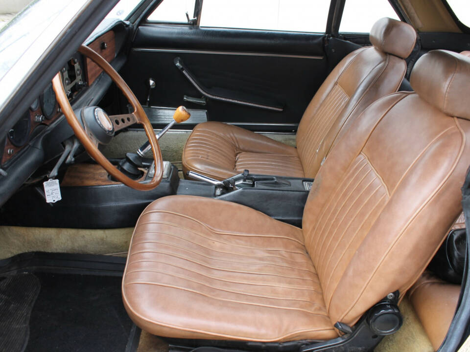Image 3/22 of FIAT 124 Spider CS1 (1974)