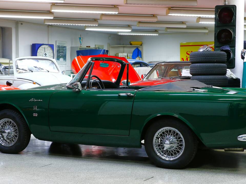 Image 9/29 of Sunbeam Alpine Mk V (1967)