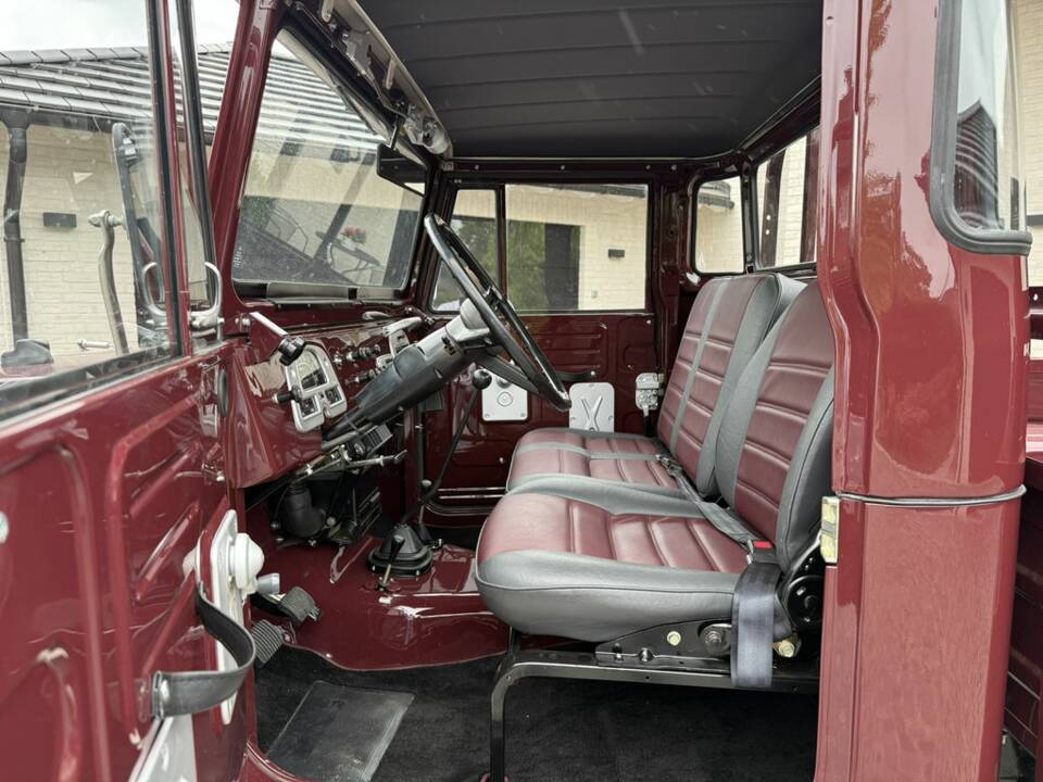 Afbeelding 2/8 van Toyota Land Cruiser FJ 45 (1975)