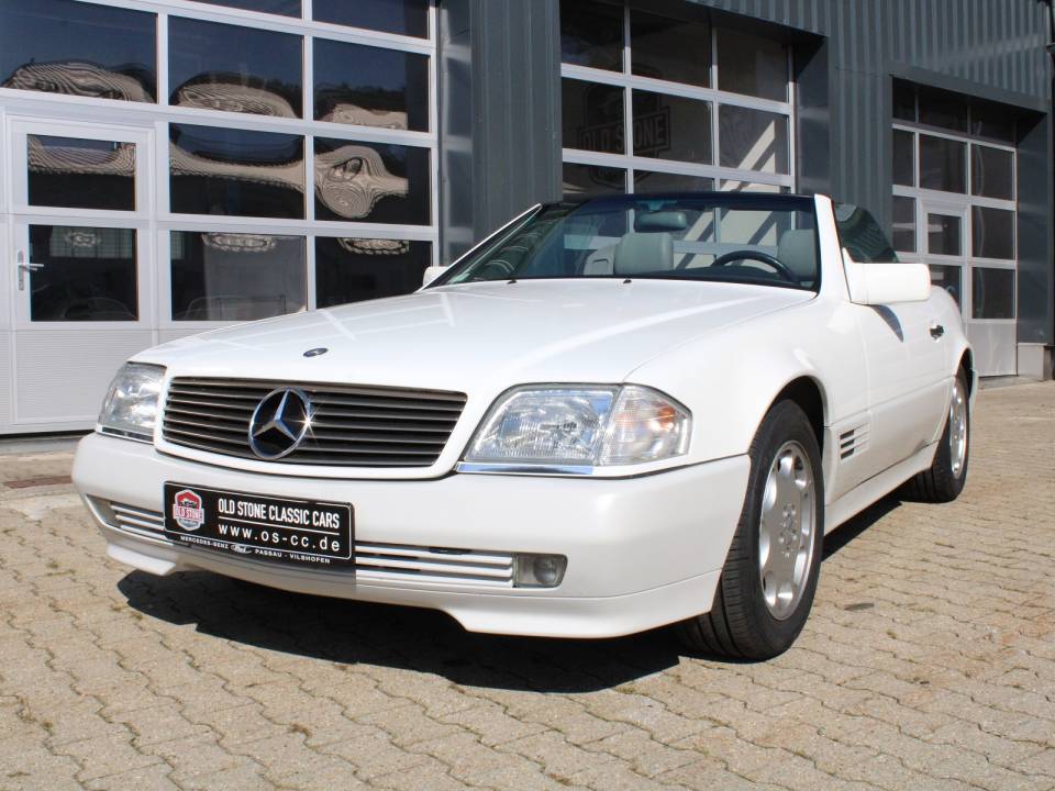 Imagen 1/22 de Mercedes-Benz 500 SL (1993)