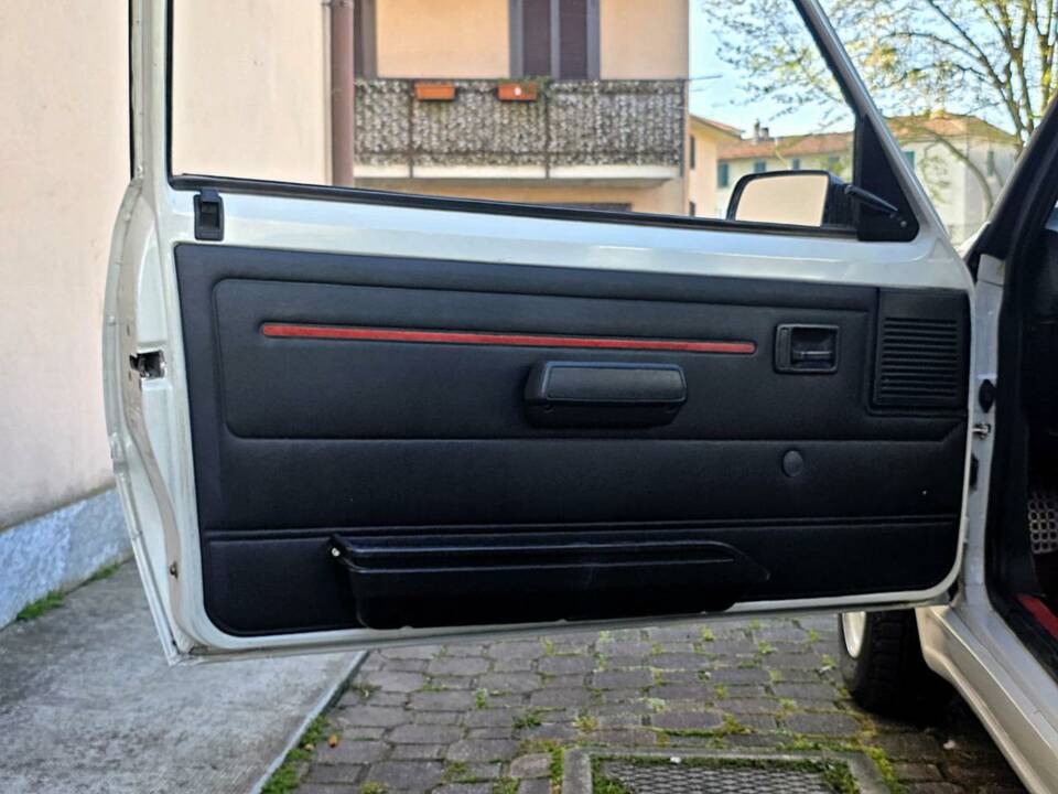 Immagine 24/25 di Peugeot 205 Rallye 1.3 (1991)