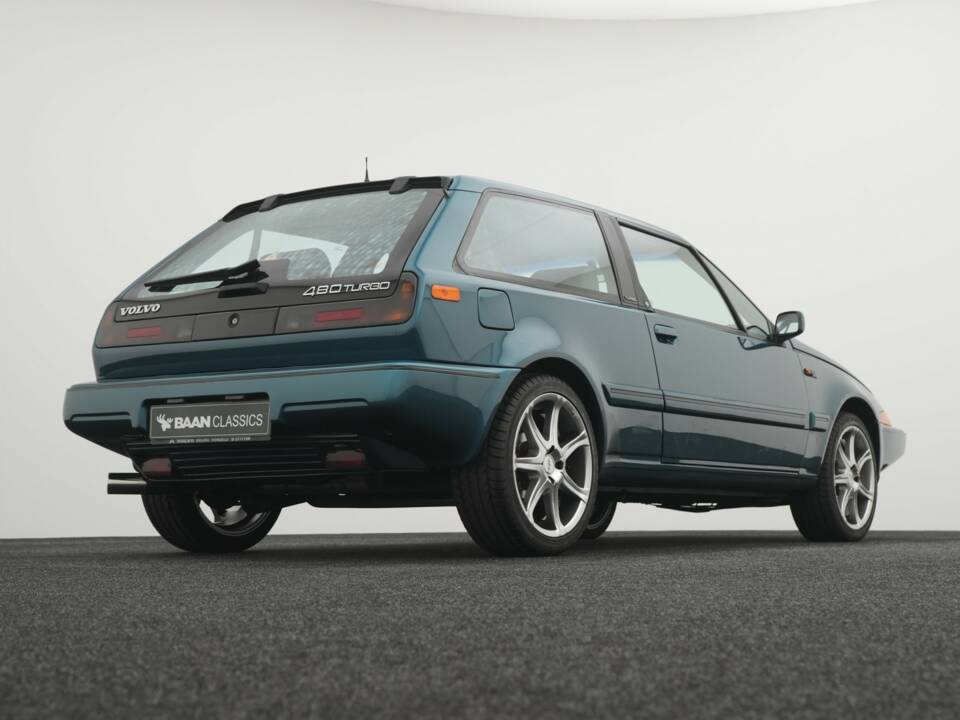 Image 31/42 of Volvo 480 Turbo (1992)