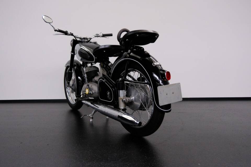 Image 55/86 de DKW RT 175 (1954)