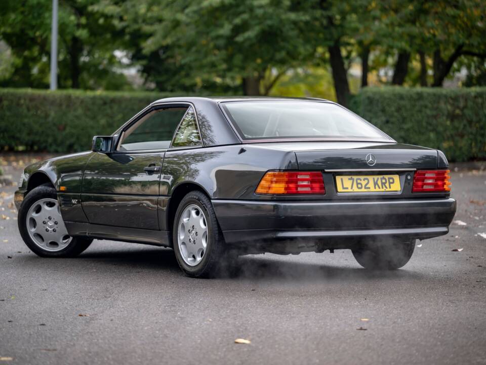 Image 6/7 de Mercedes-Benz SL 600 (1993)