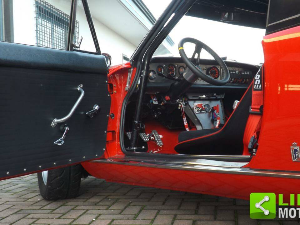 Image 45/50 of FIAT 124 Sport Spider (1967)