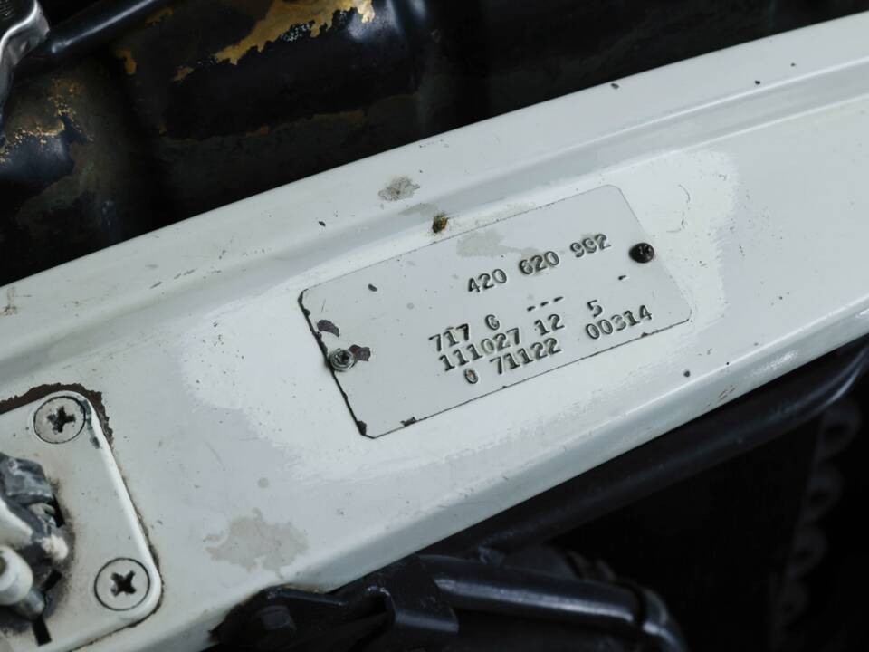 Image 45/50 of Mercedes-Benz 280 SE 3,5 (1969)