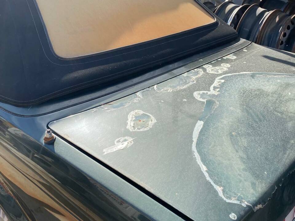 Bild 9/10 von BMW 325i (1990)