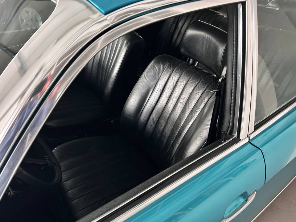 Image 8/47 of NSU Ro 80 (1976)