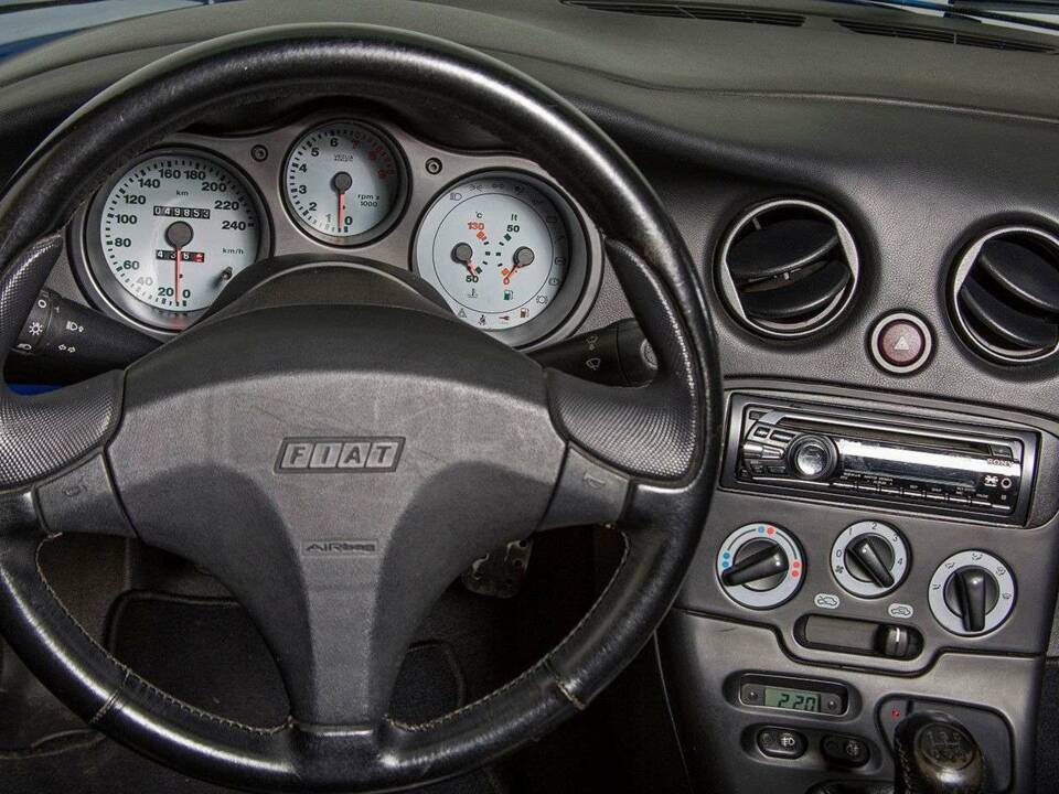 Afbeelding 22/28 van FIAT Barchetta 1.8 16V (1995)