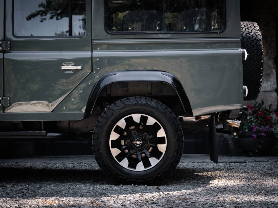Image 67/67 of Land Rover Defender 110 Turbo Diesel (1999)