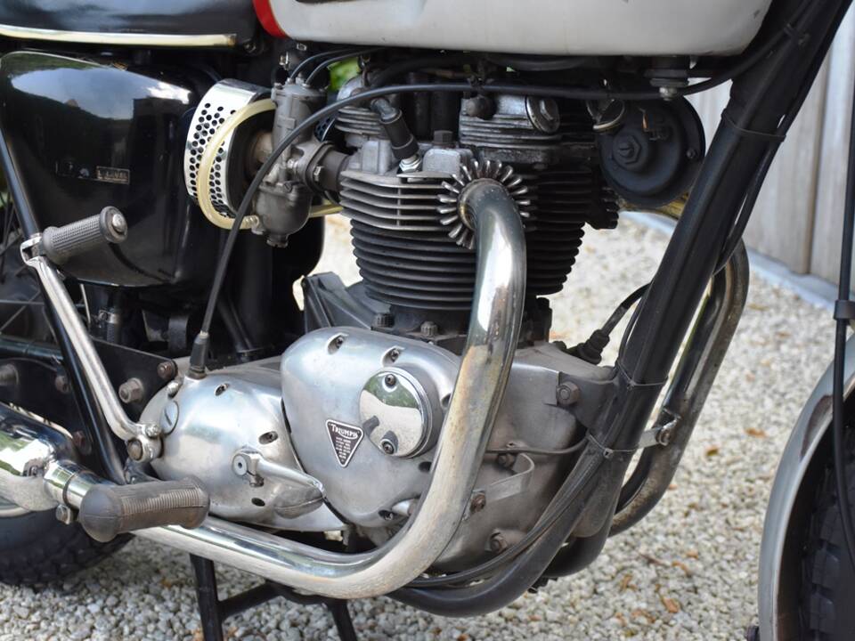 Bild 33/38 von Triumph DUMMY (1968)
