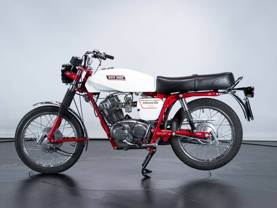 Image 1/50 of Moto Guzzi Stornello 125 II (1971)
