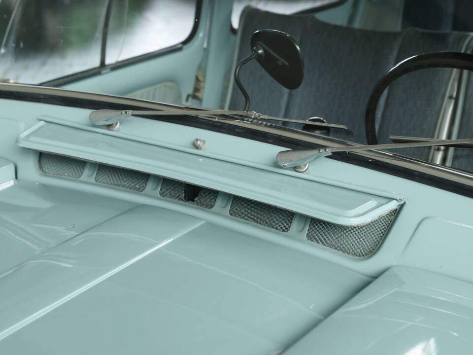 Bild 46/50 von Renault R 4 (1963)
