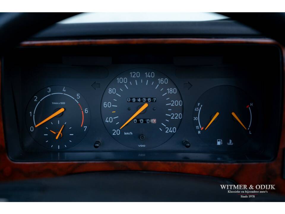 Image 27/32 of Saab 900 Turbo (1992)