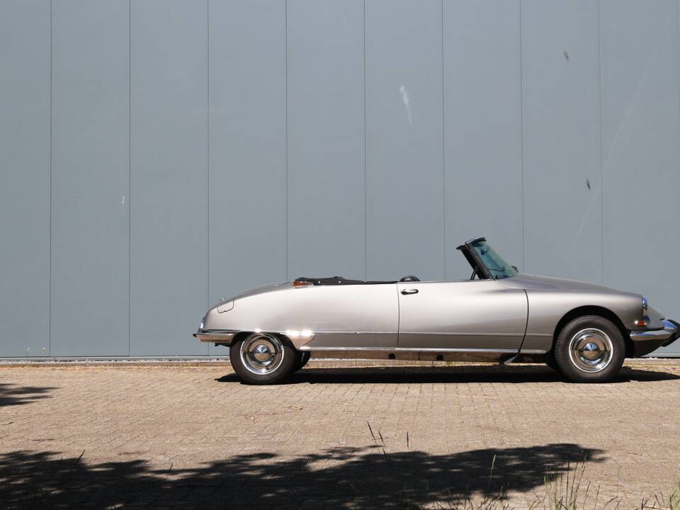 Bild 3/39 von Citroën DS 21 Chapron (1966)