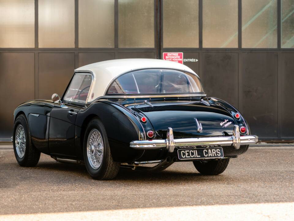 Image 19/50 of Austin-Healey 3000 Mk II (BN7) (1962)