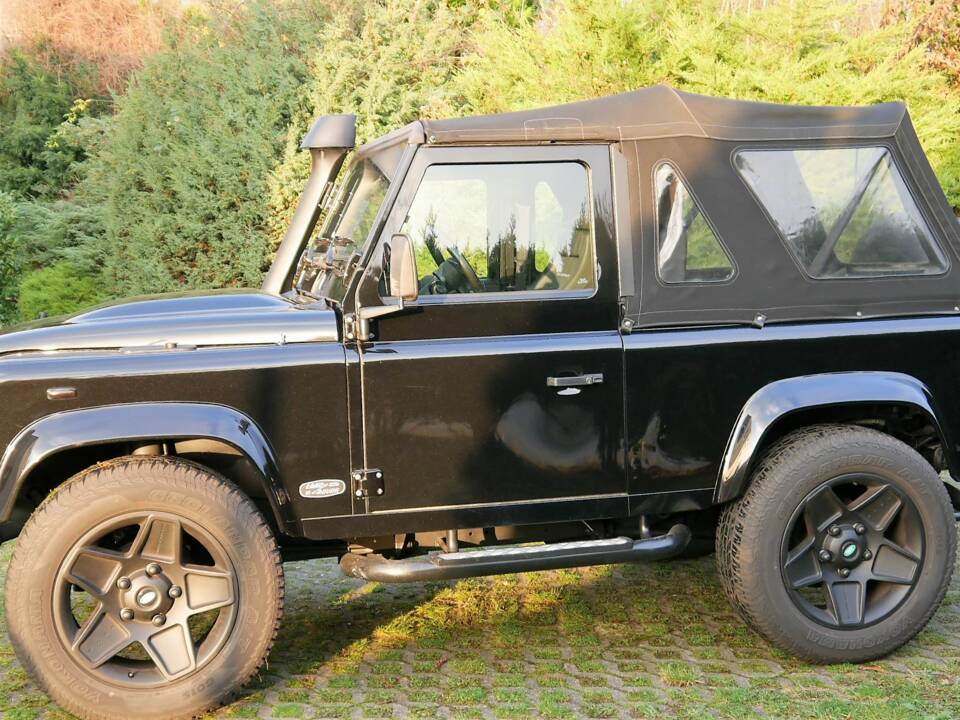 Immagine 10/15 di Land Rover Defender 90 (2012)