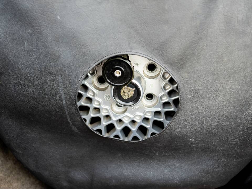 Imagen 49/50 de Jaguar XJ-S Convertible (1989)