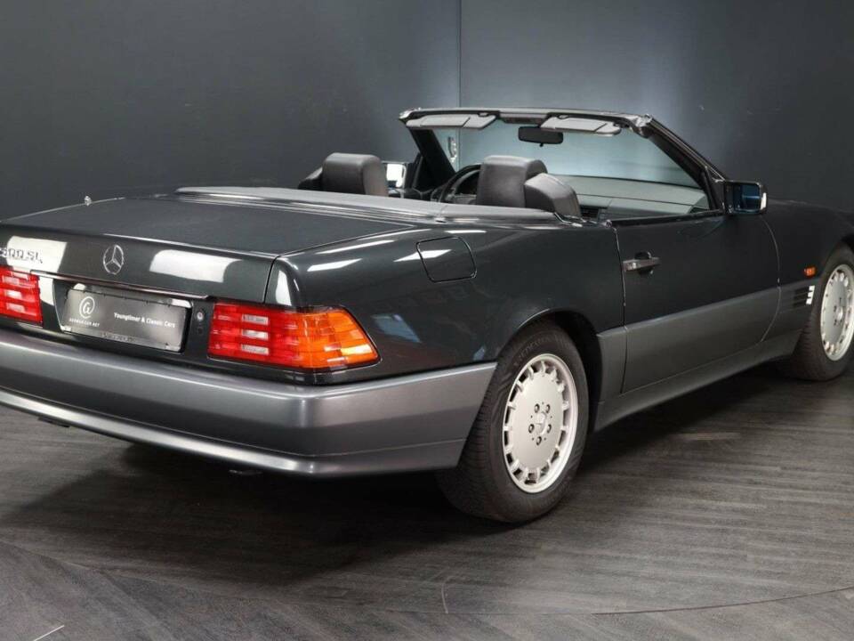 Bild 2/50 von Mercedes-Benz 500 SL (1991)