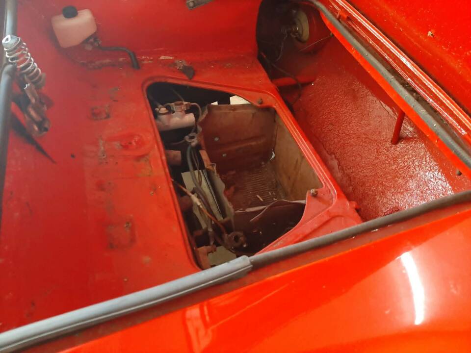 Image 31/68 of FIAT 850 Moretti Sportiva (1969)