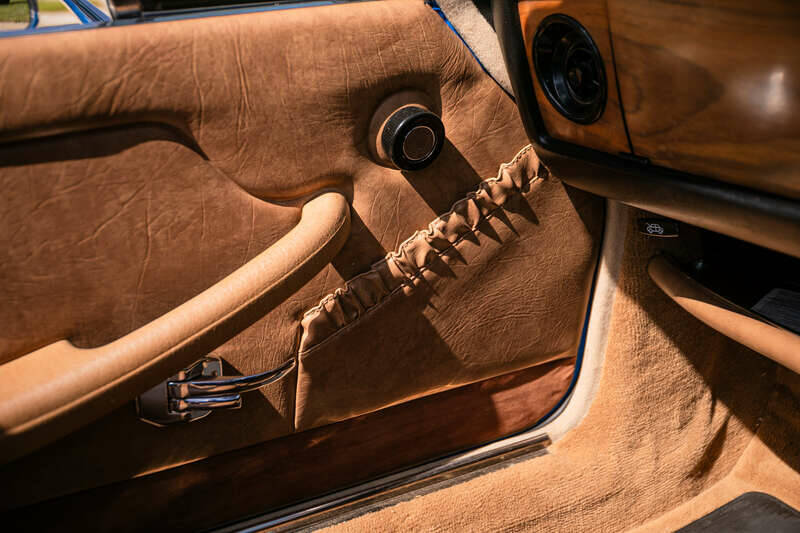 Image 48/49 de Triumph Stag (1977)