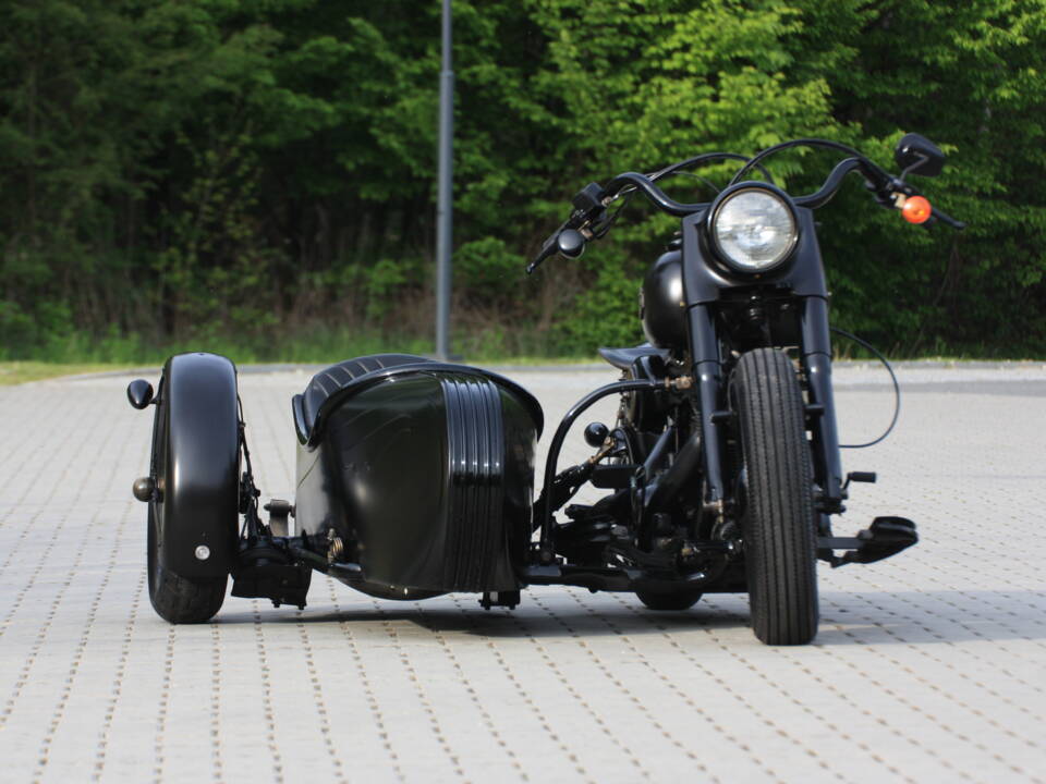 Image 4/33 of Harley-Davidson DUMMY (2004)
